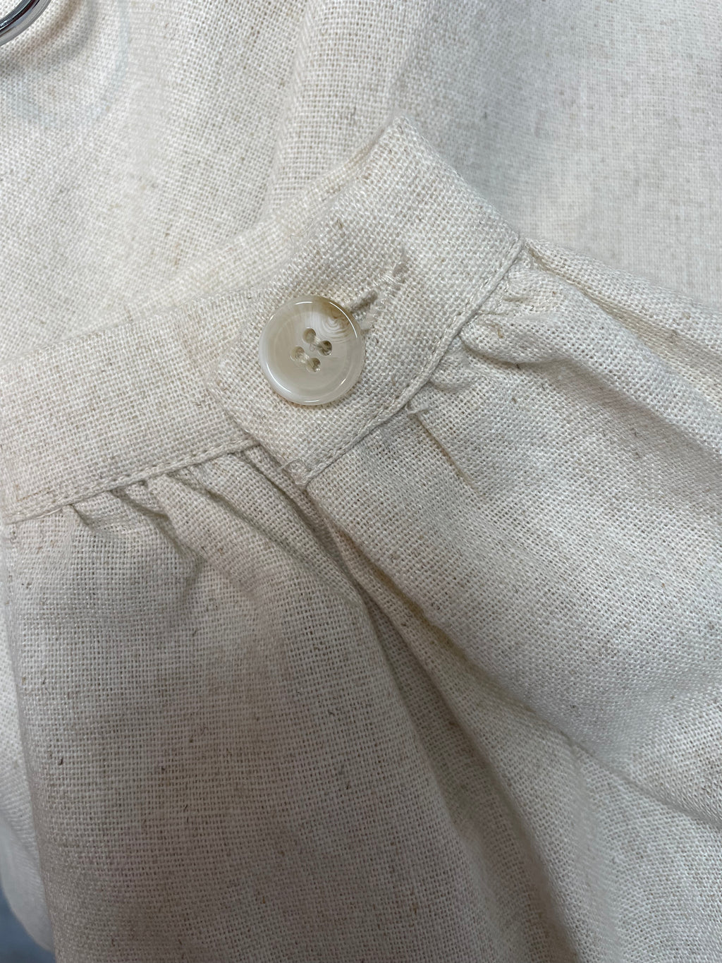Chemise en lin et viscose brodée